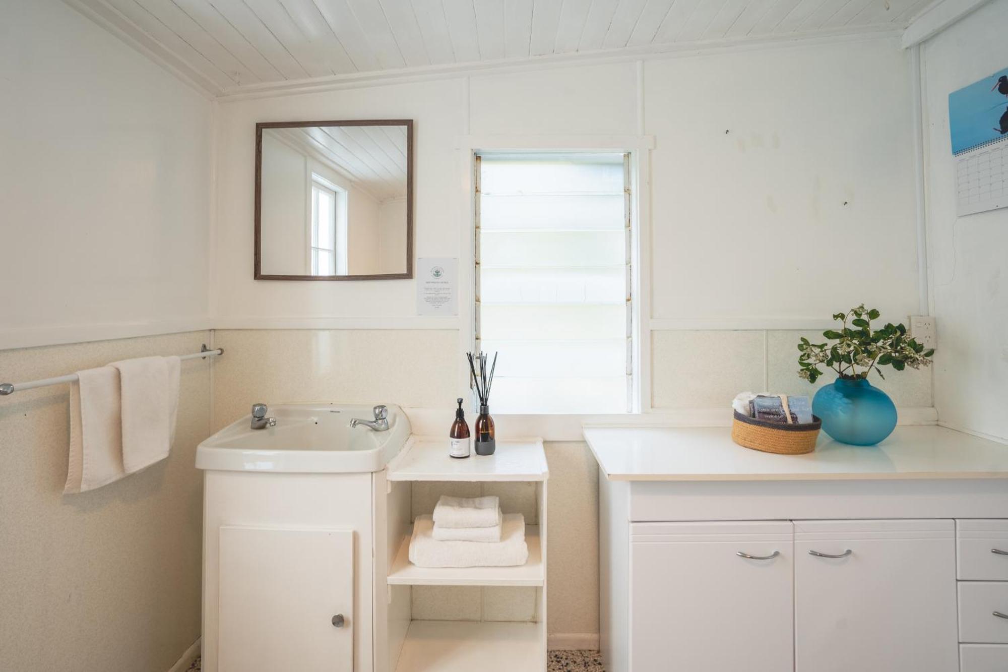 Muriwai Lodge 外观 照片